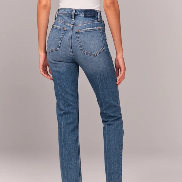 Abercrombie The Ankle Straight Ultra High Rise, 26 regular - Picture 3 of 9
